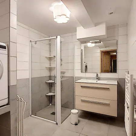Magnifique 3 Chambres, Balcon Sud, Parking, Non-fumeur - Fr-1-416-75 Διαμέρισμα *